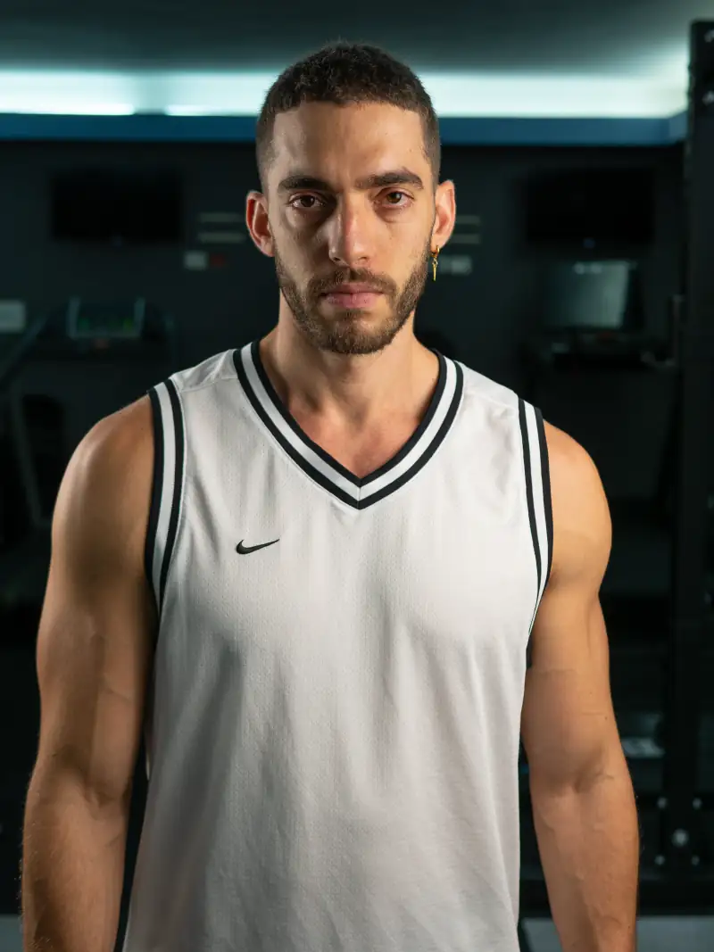 שלומי קונפינו במתחם BEAST